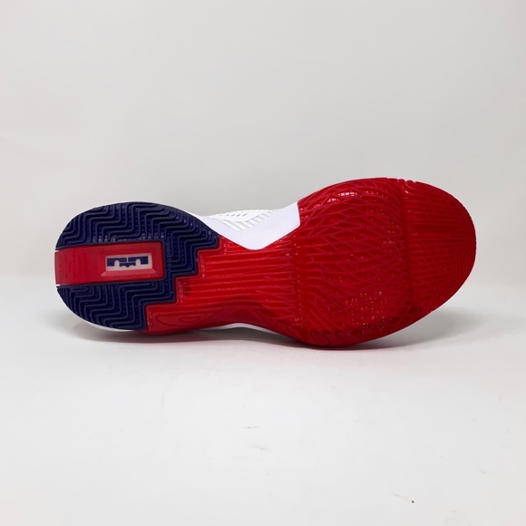 Nike LeBron Soldier XIV 'USA' Basketball Sneaker - Picture 10 of 10